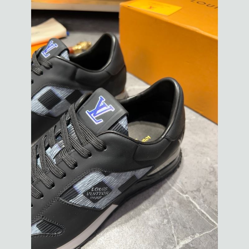 l**is V*t*n sneakers